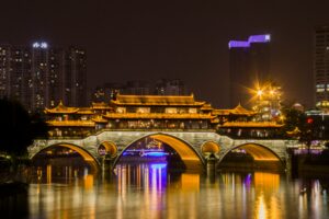 01 – Chengdu – EXACT – Chengdu bridge at night