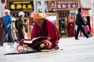 07 – Lhasa – EXACT – Lhasa, Tibet monk